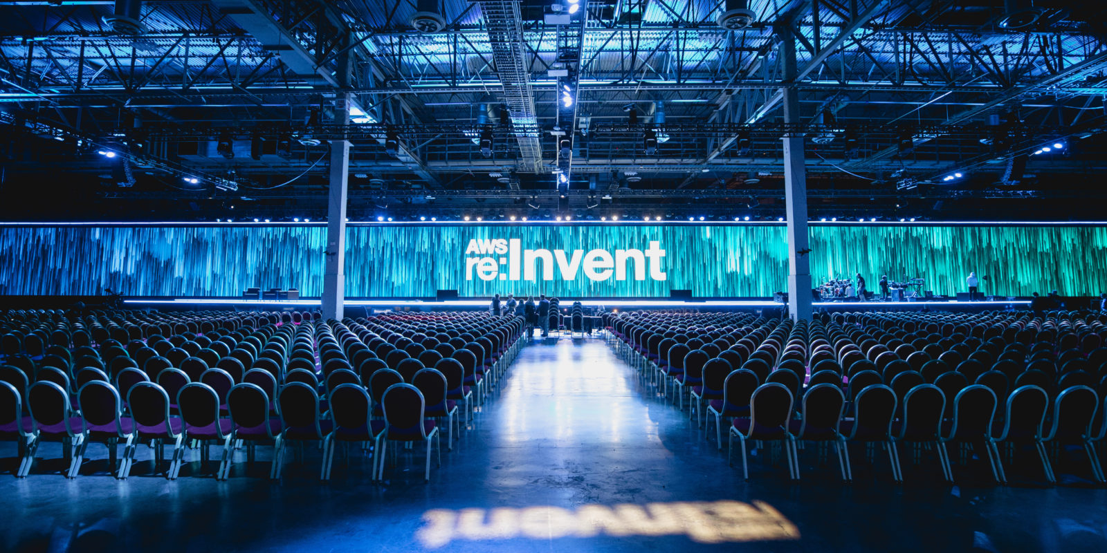 aws reinvent stage 2017