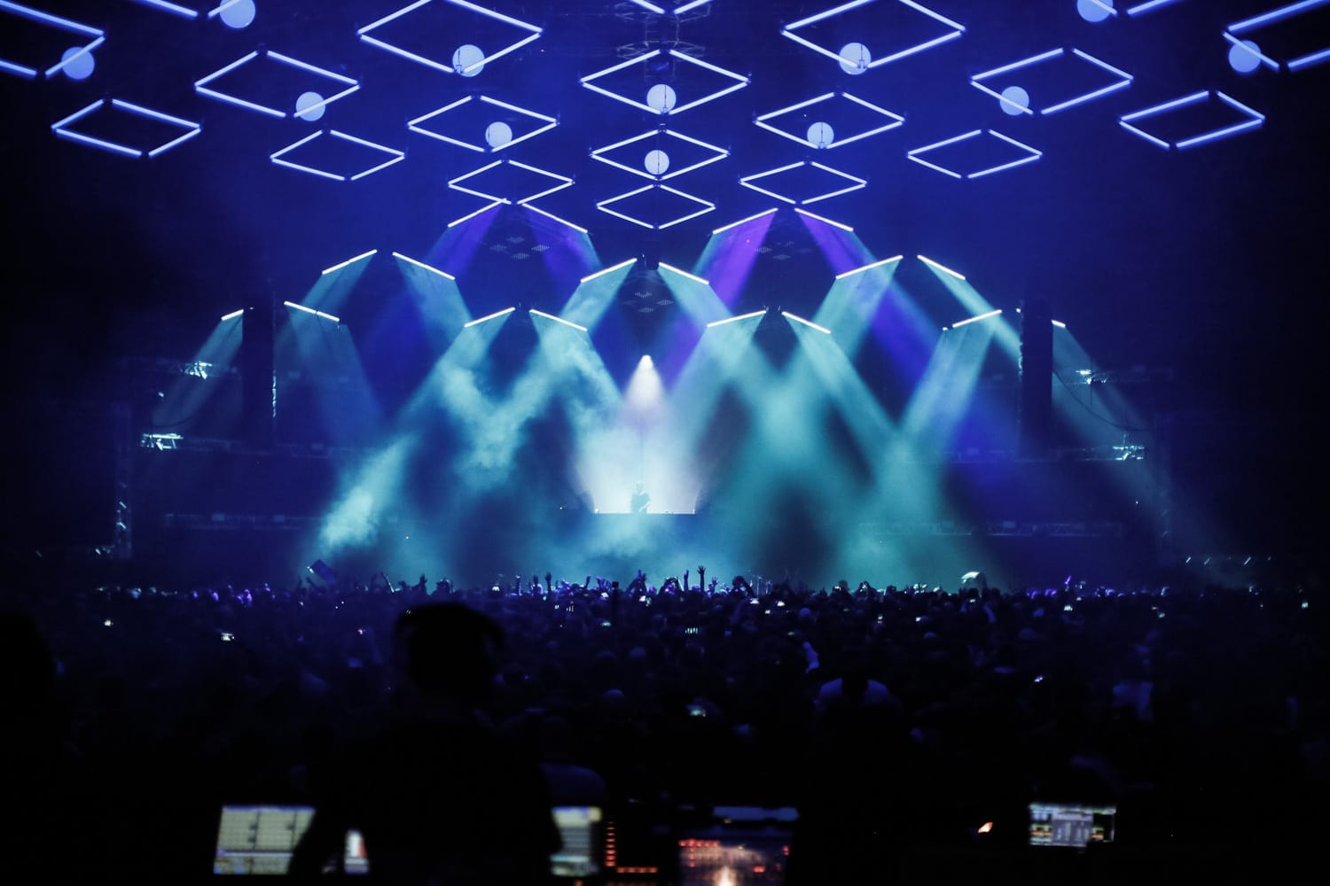 amazon party 2016