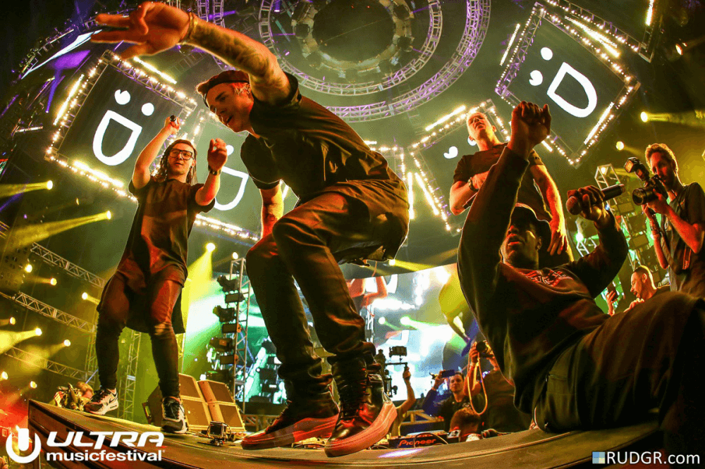 Skrillex @ Coachella Show + Visuals