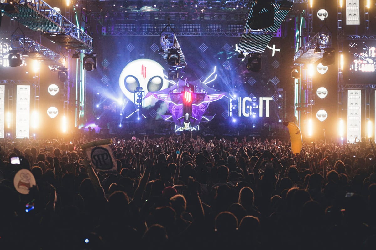 Skrillex Coachella 2014 stage alien
