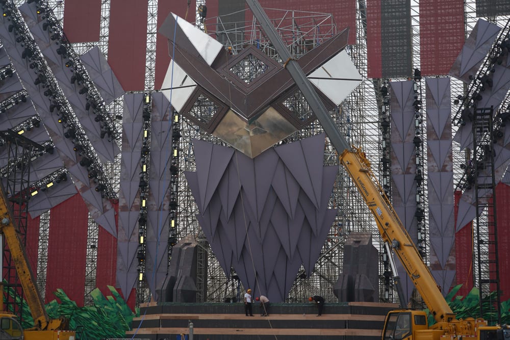 electric jungle main stage