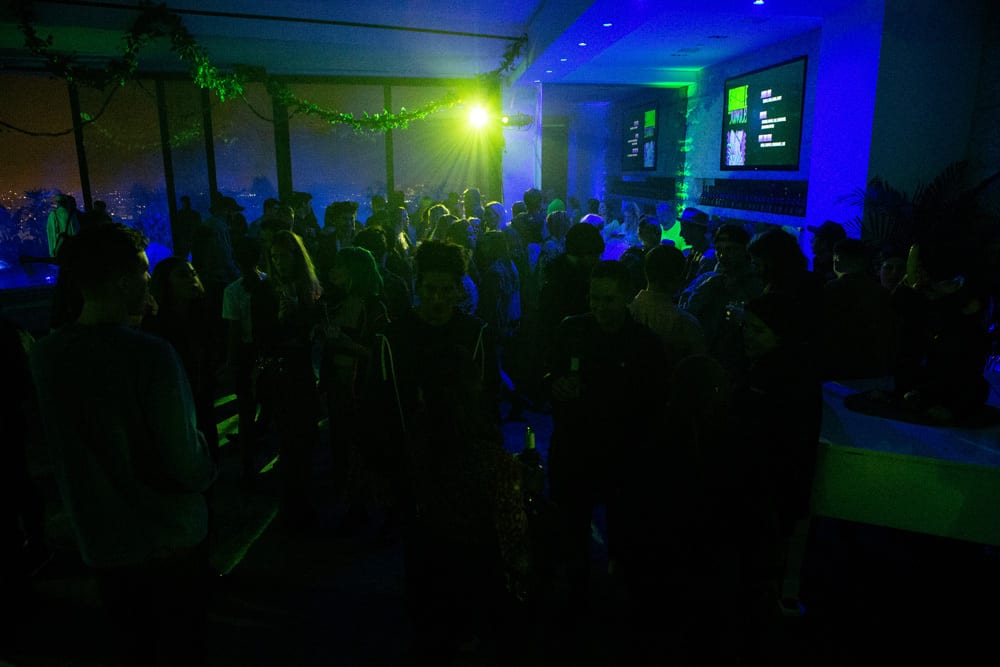 minecraft house party