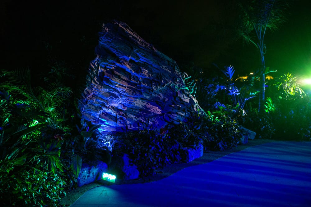 blue green lighting
