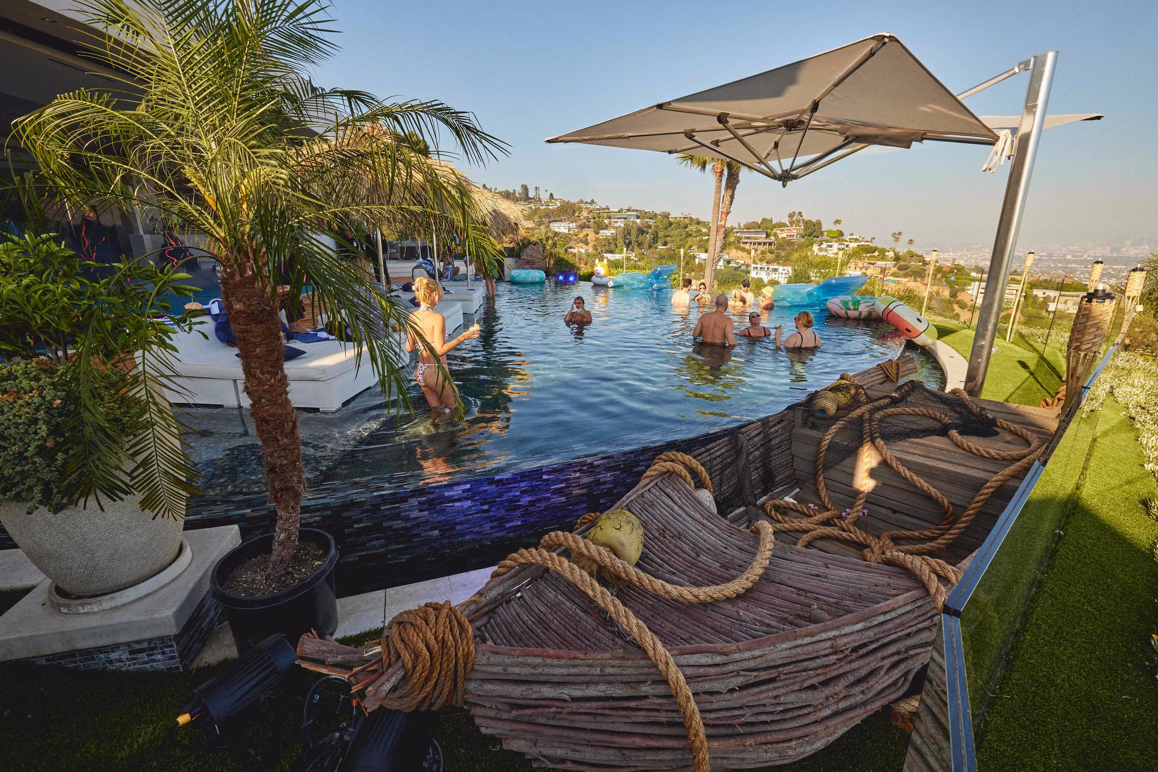 pool party with tropical theme