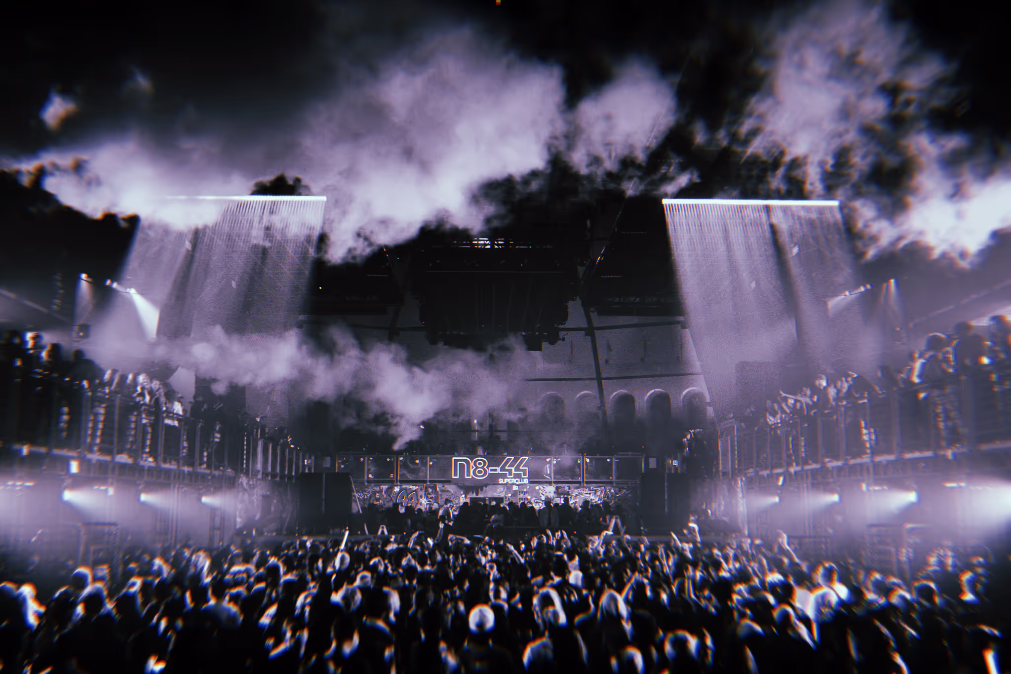 rave los Angeles notch