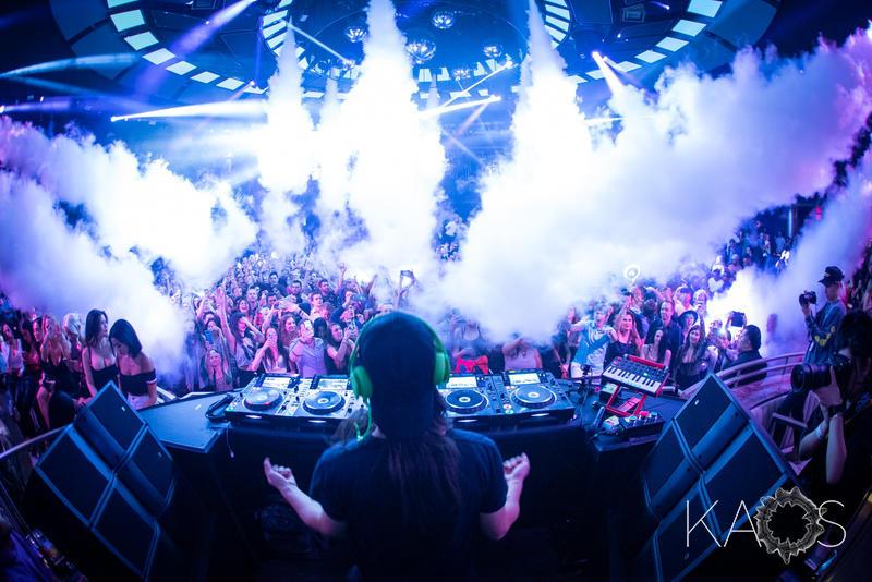 skrillex kaos concert
