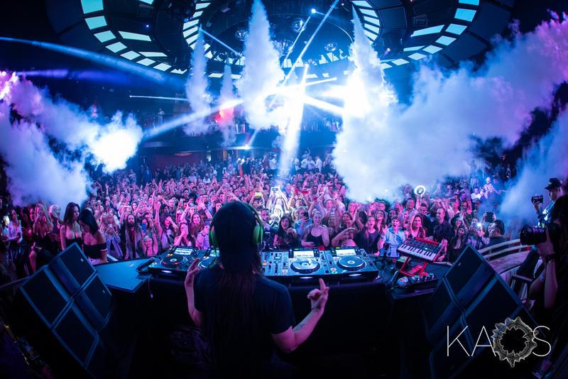 skrillex kaos visuals