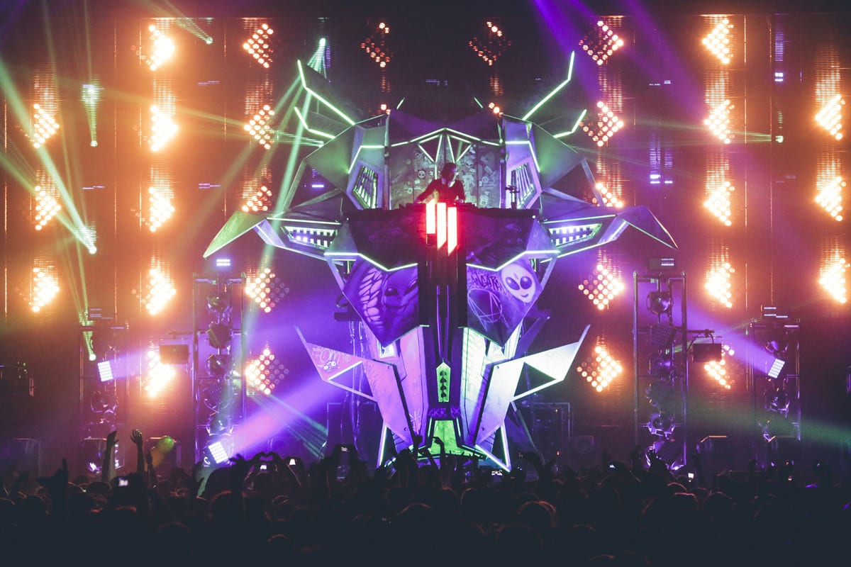 Skrillex Mothership Tour spacecraft