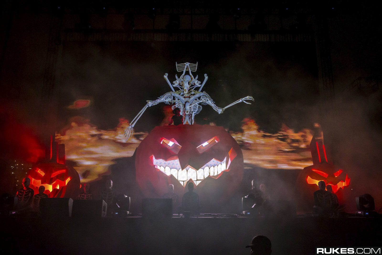 Skrillex Hard day of the dead pumpkin show