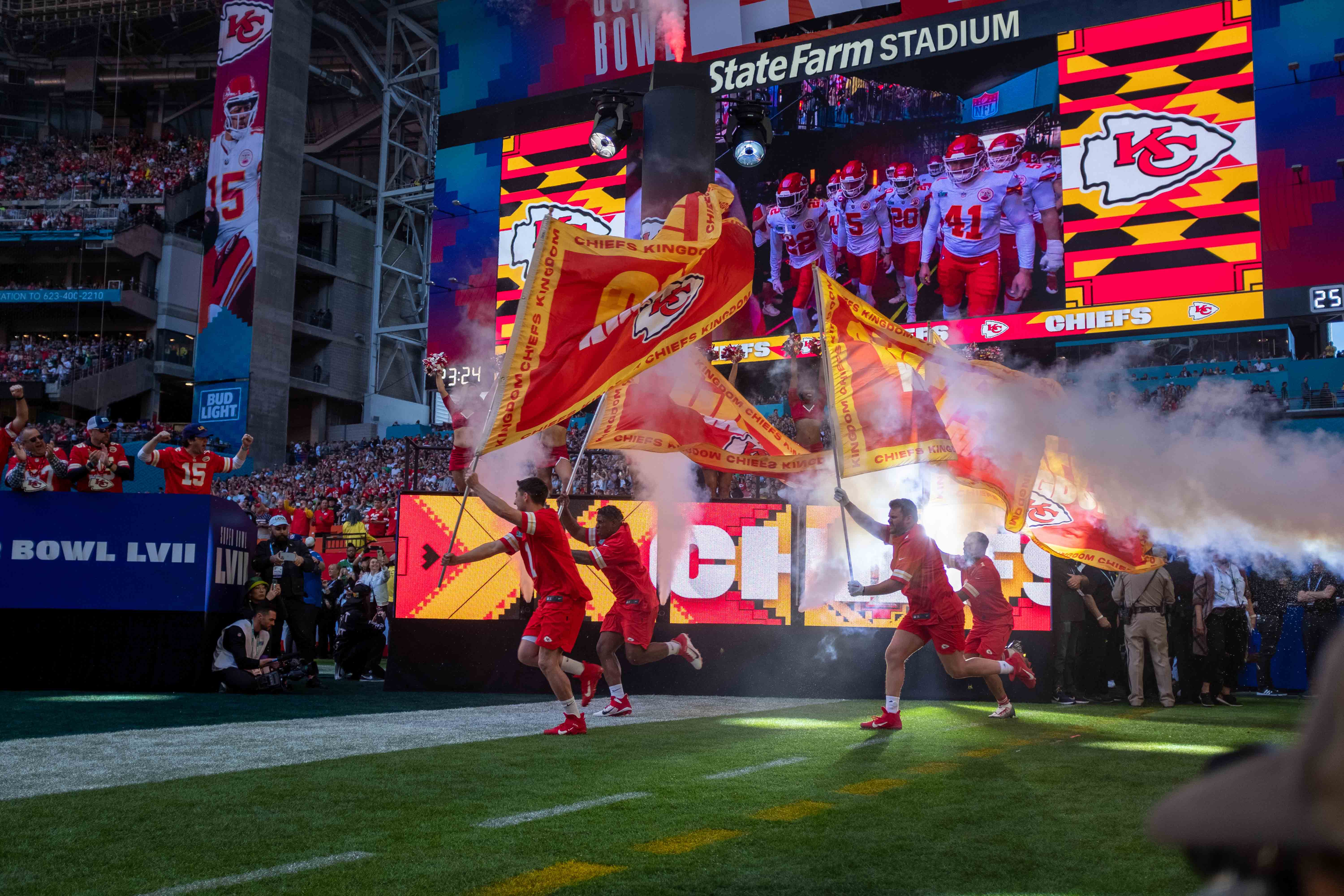 sblvii chiefs player entrance