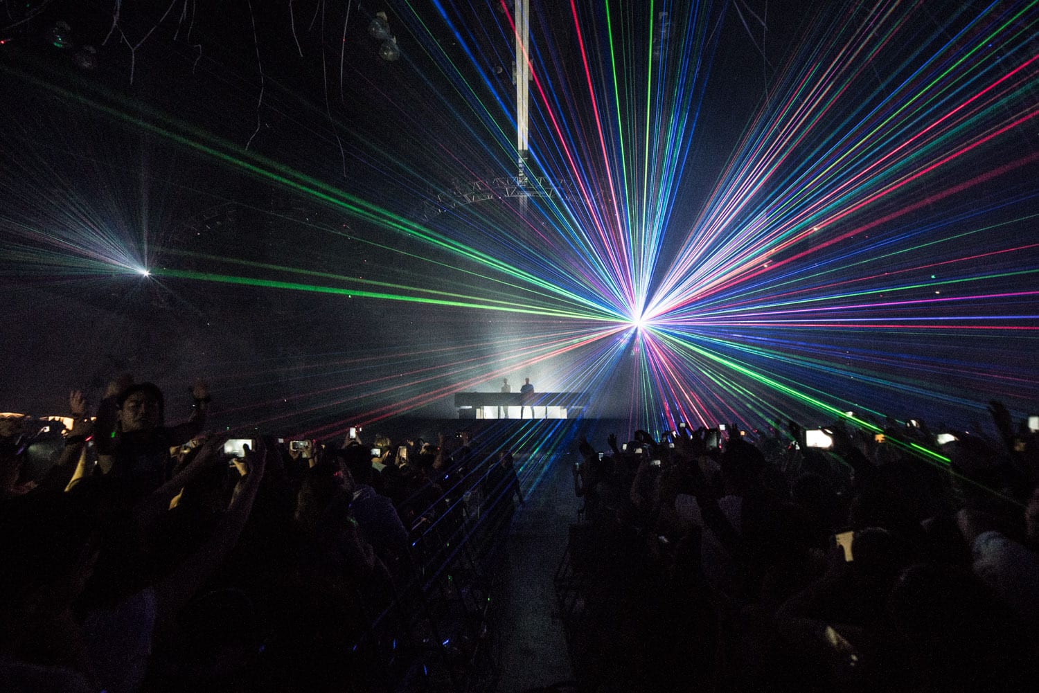The Chainsmokers NYE lights