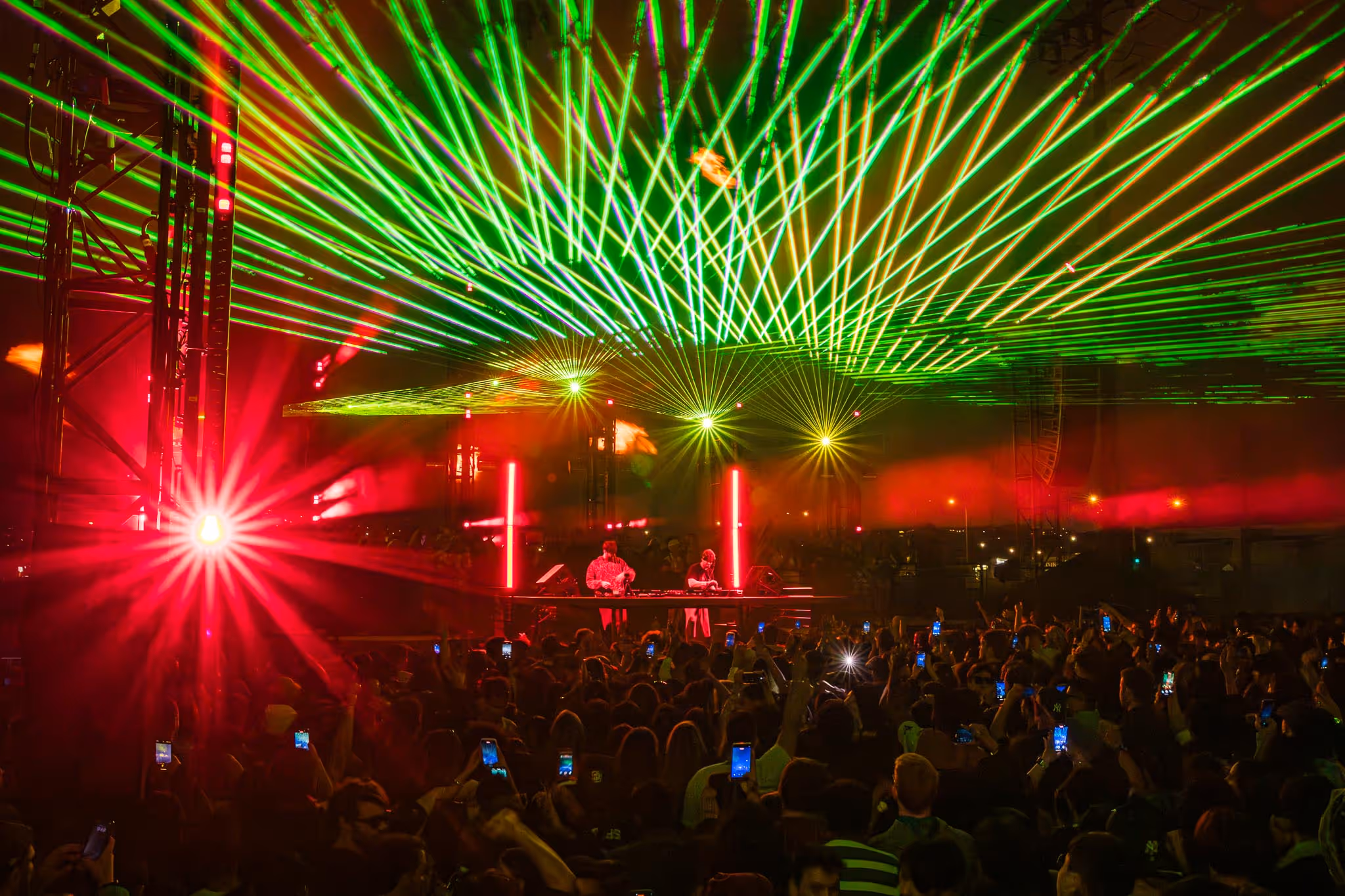 Large crowd at concert