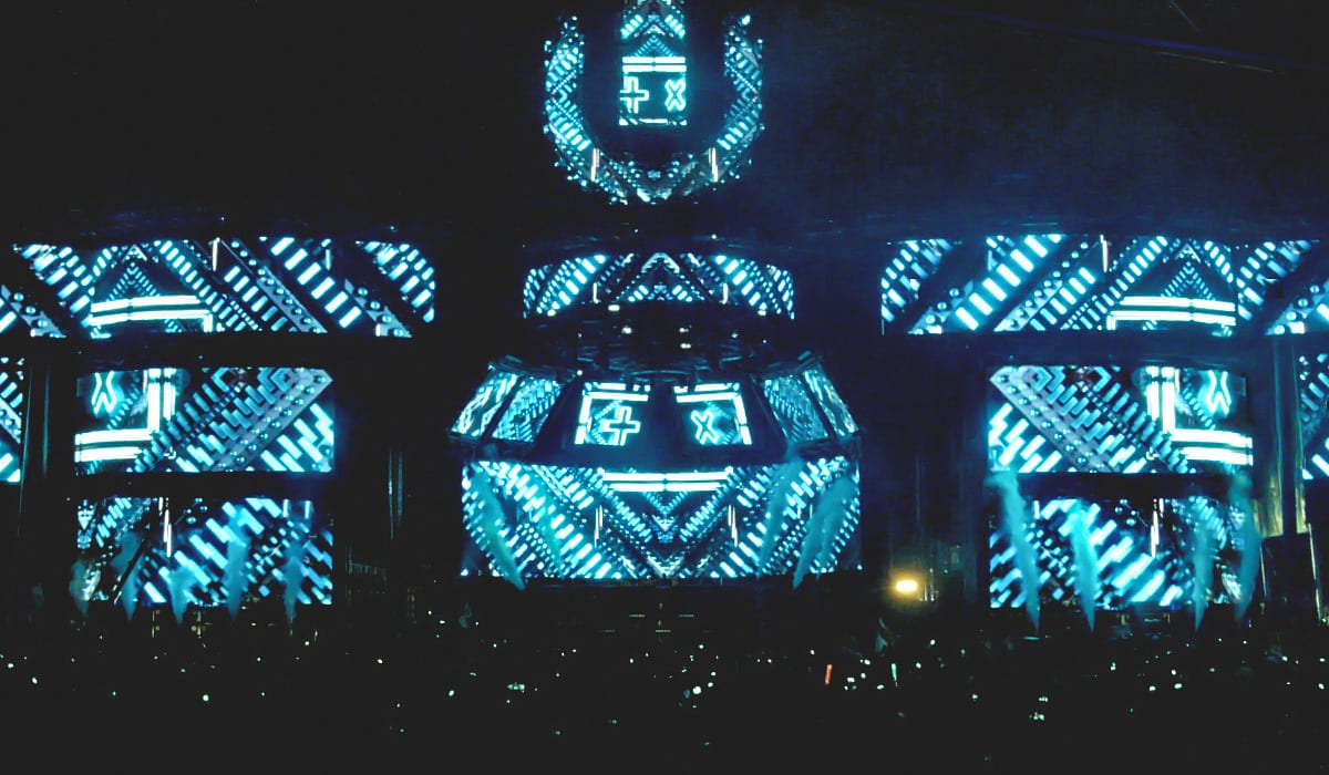 Ultra Music Festival 2015 stage video graphics
