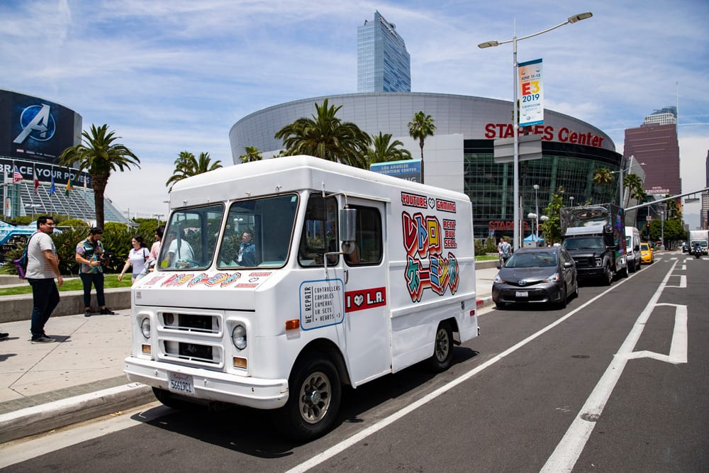 YouTube Gaming food truck