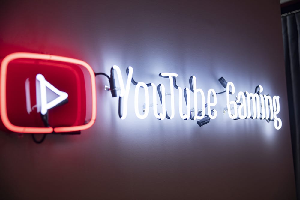 YouTube Gaming neon light