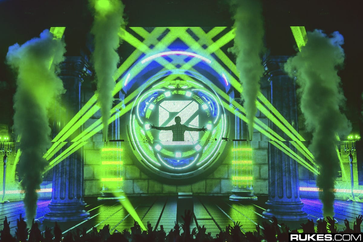 Zedd True Colors Tour lights